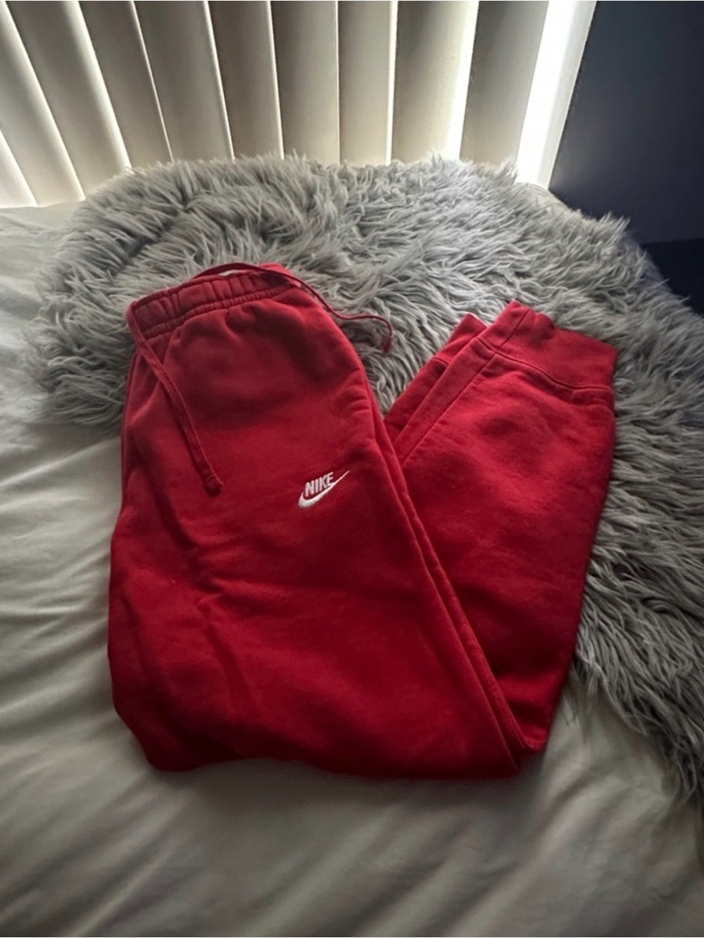 NIKE Kids Red Fleece Sweatpants